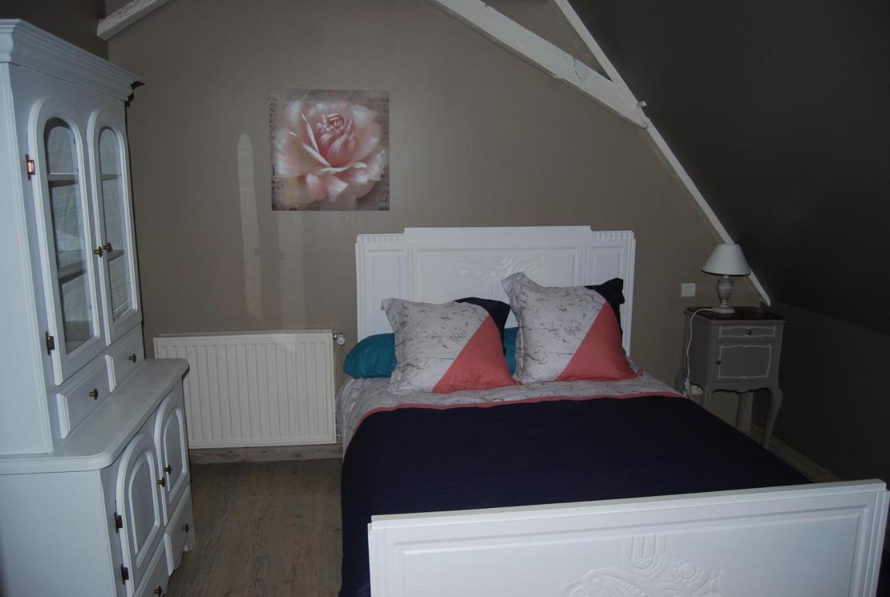 La Ferme Aux Fleurs Bed and Breakfast Ossun Εξωτερικό φωτογραφία