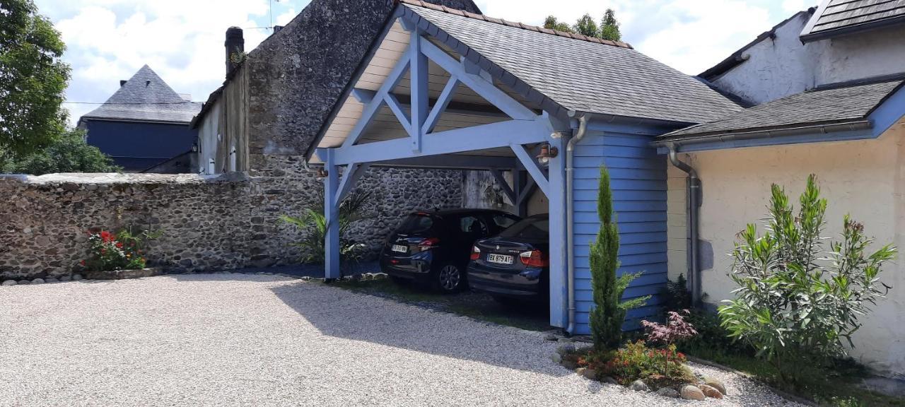 La Ferme Aux Fleurs Bed and Breakfast Ossun Εξωτερικό φωτογραφία